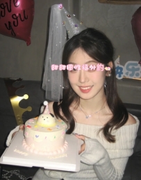 💝妹妹介紹： 今天剛滿19歲 她說她的生日願望就是在這個年紀開發出來自己的性愛模式.