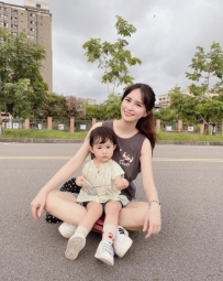 ⚜️妹妹名字：雪麗 164.47.D.34歲