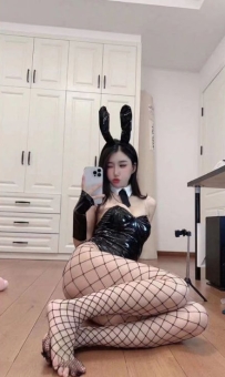 果兒  172cm 45kg 27歲 C奶