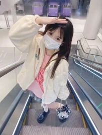純純  153 C 18歲  40kg