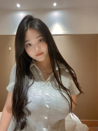 姿萱      160.E .55.26歲