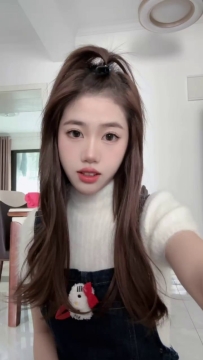 漫依 166.45.C+.23歲