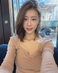 魚都是粉紅色的
