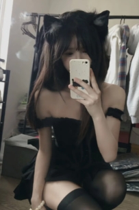 ⚜️妹妹名字：小怡  154cmC奶20歲
