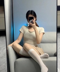 薇薇   163 cm.46kg.小C 奶.22歲