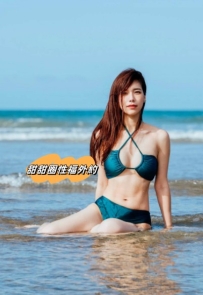 ⭐妹妹的名字：艾琪 163cm 49 F25歲 ⭐妹妹的介紹：邊幫你口交邊用色情的眼神看着你